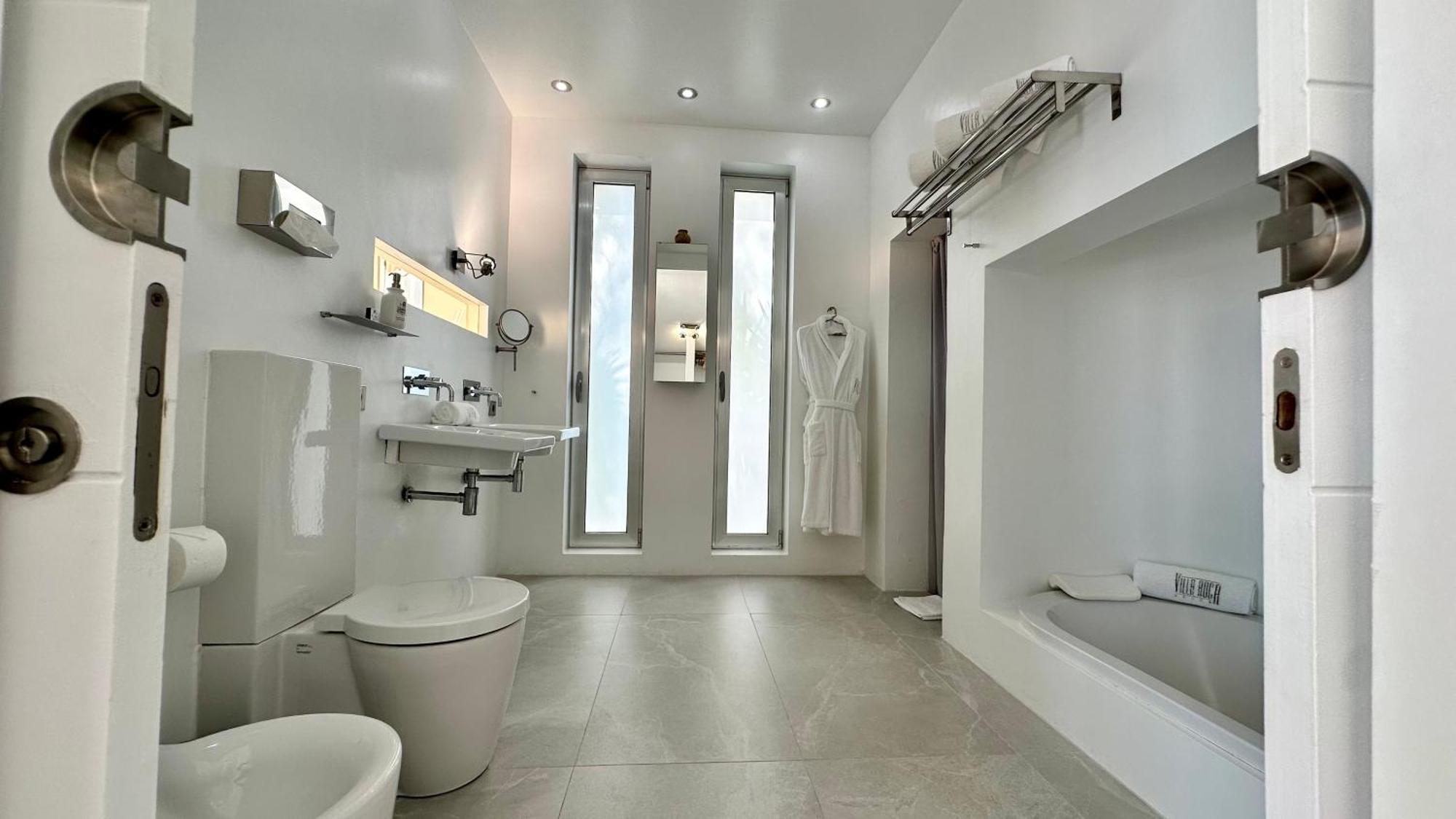 Villa Roca Ibiza - Un Paraiso Premium A Solo 10 Minutos De La Ciudad De Ibiza Y De Las Playas Cala Jondal Y Salinas Sant Jordi de ses Salines Ngoại thất bức ảnh